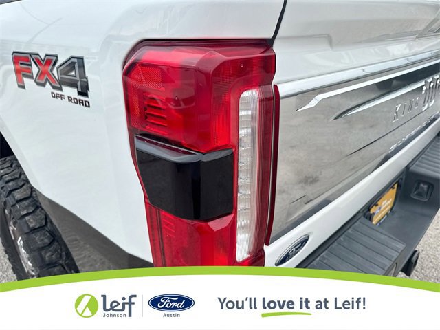Certified 2022 Ford F250 Lariat w/ Tremor Off-Road Package image 38