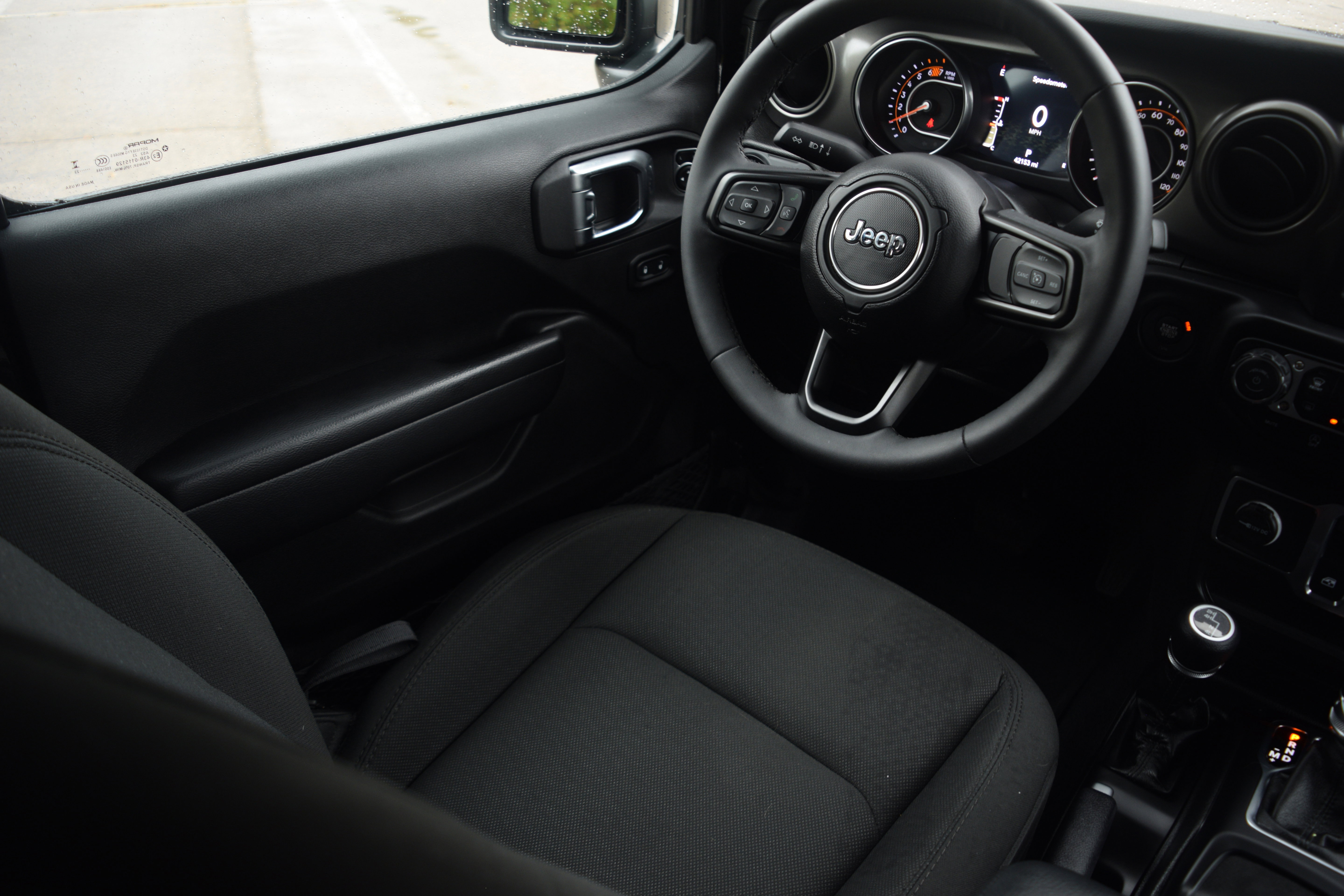 Used 2023 Jeep Wrangler Sport S image 2