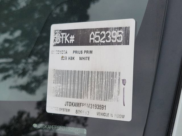 Used 2021 Toyota Prius Prime XLE FWD image 29