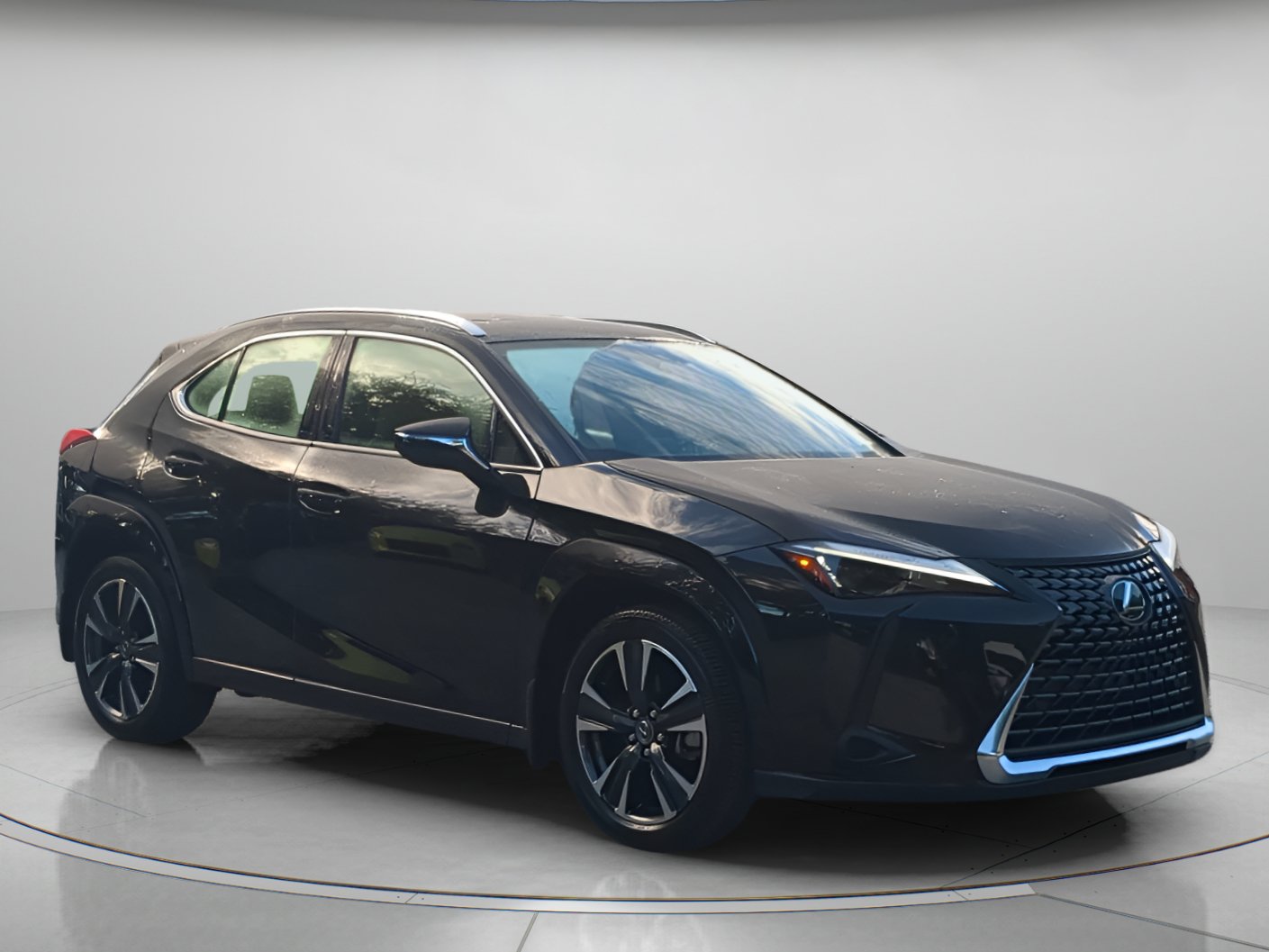 Used 2025 Lexus UX 300h FWD w/ Cold Area Package image 38