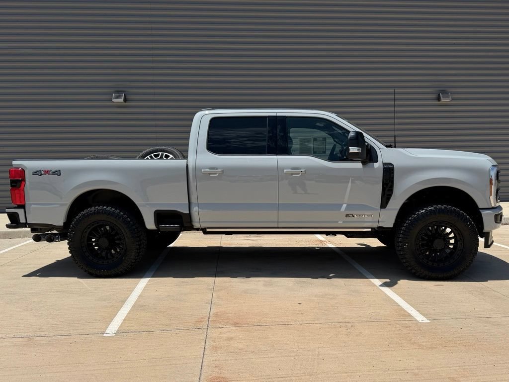 Certified 2026 Ford F250 Platinum AWD/4WD image 2