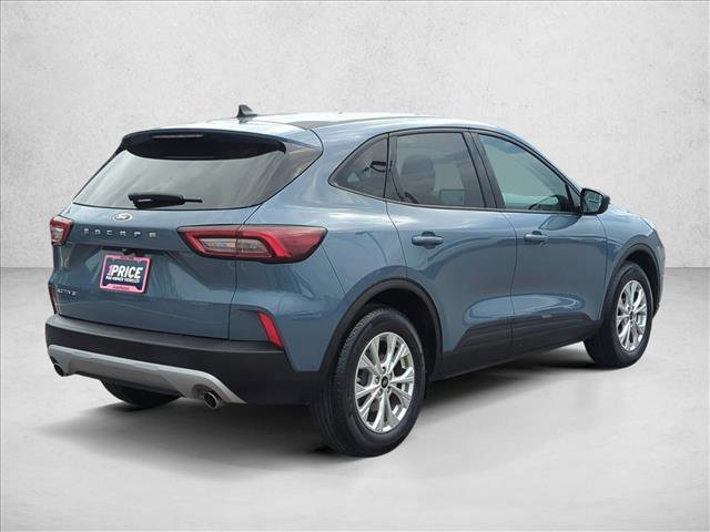 Certified 2025 Ford Escape Active FWD image 3