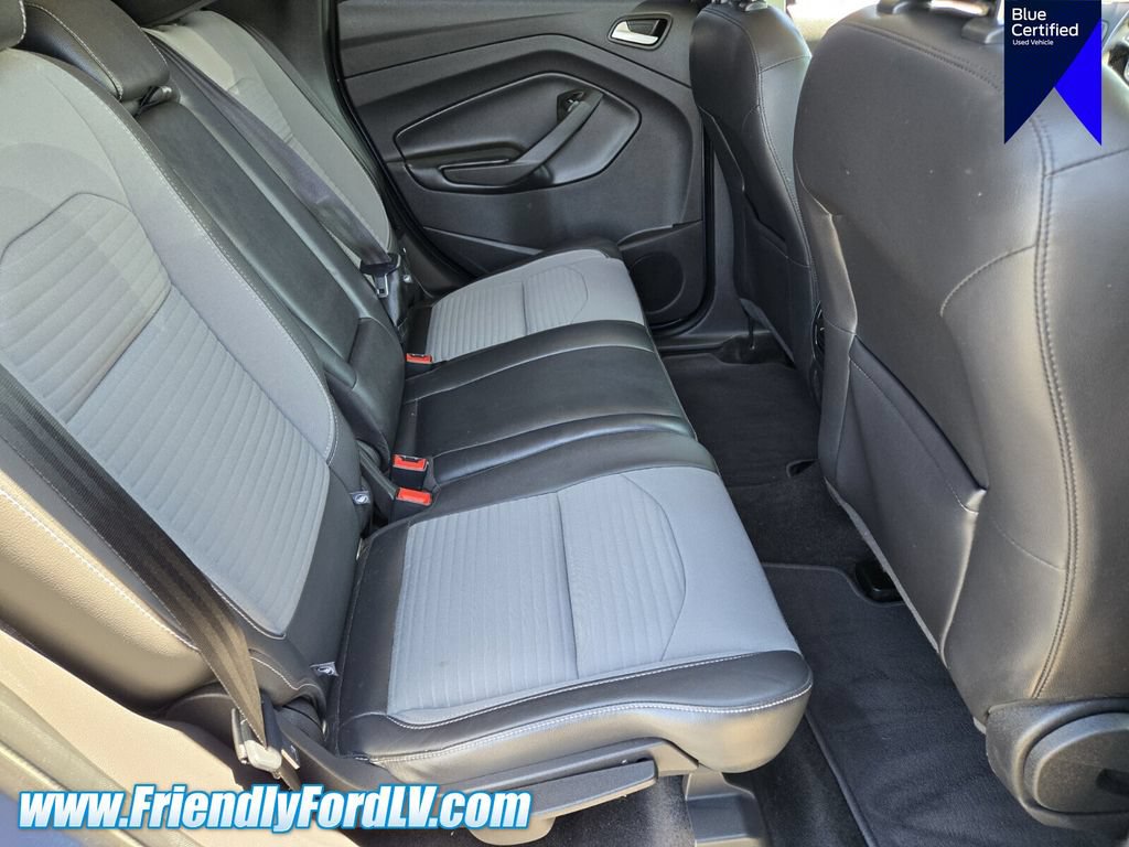 Certified 2018 Ford Escape SE w/ SE Sport Appearance Package FWD image 11