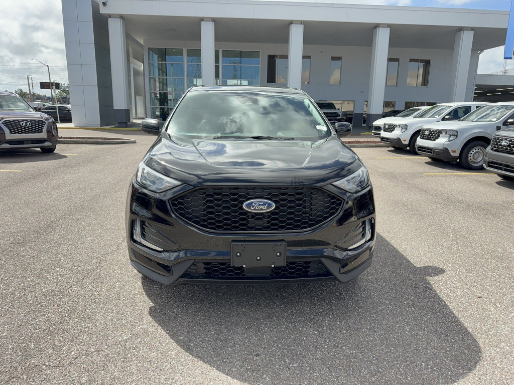 Certified 2024 Ford Edge ST-Line image 6