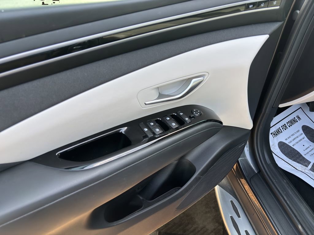 Used 2024 Hyundai Tucson Limited FWD image 18