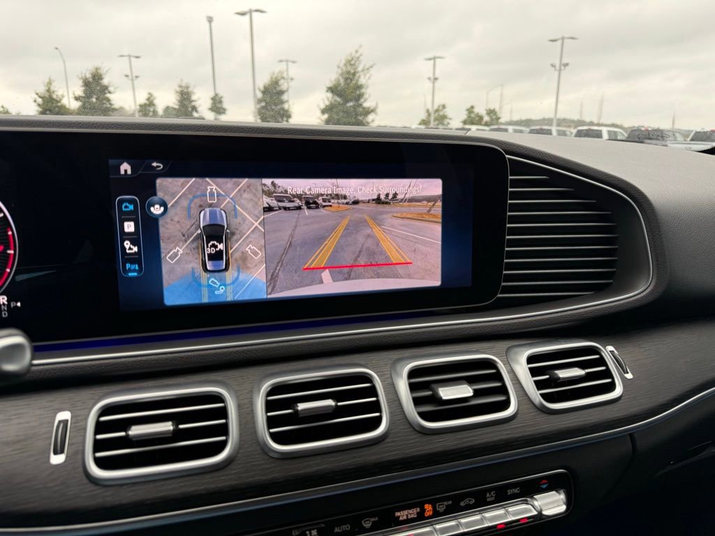 Used 2025 Mercedes-Benz GLE 350 4MATIC image 17