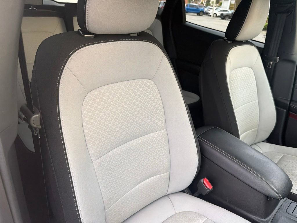 Certified 2024 Ford Escape Active FWD image 13