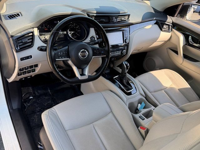 Used 2022 Nissan Rogue Sport SL AWD/4WD image 9