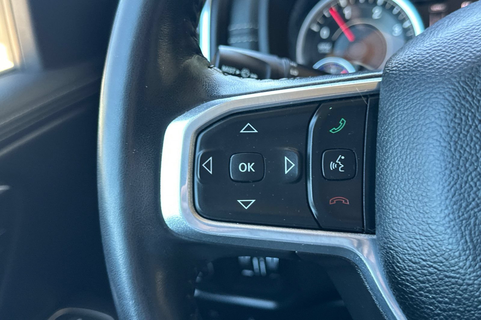 Used 2022 RAM 1500 Laramie AWD/4WD image 34