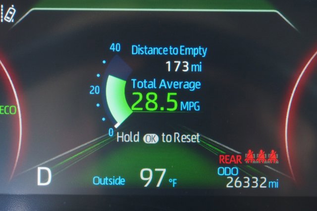 Used 2024 Toyota RAV4 LE FWD image 32