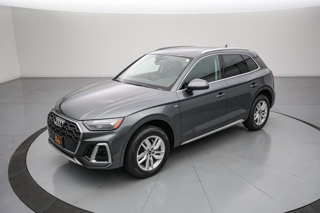 Used 2023 Audi Q5 2.0T Premium w/ Convenience Package AWD/4WD image 8