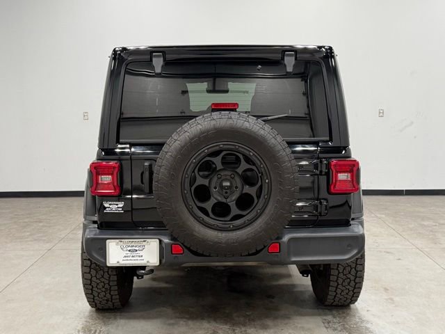 Used 2021 Jeep Wrangler Unlimited Sahara AWD/4WD image 10