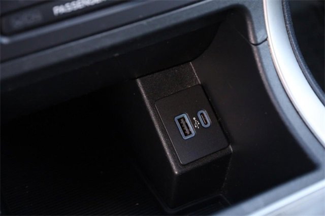 Certified 2024 Ford Edge SEL image 18