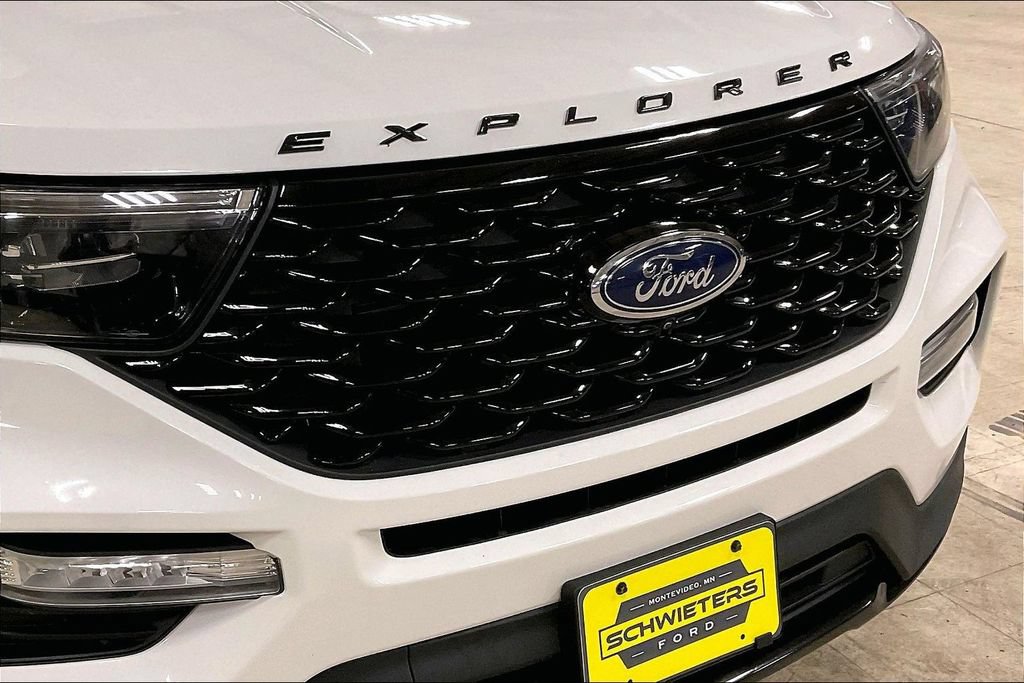 Certified 2023 Ford Explorer ST-Line AWD/4WD image 29