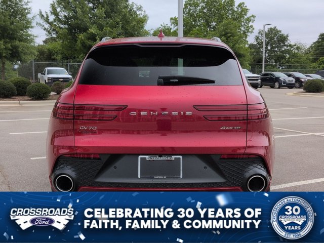 Used 2022 Genesis GV70 3.5T Sport w/ Sport Advanced Package AWD/4WD image 5