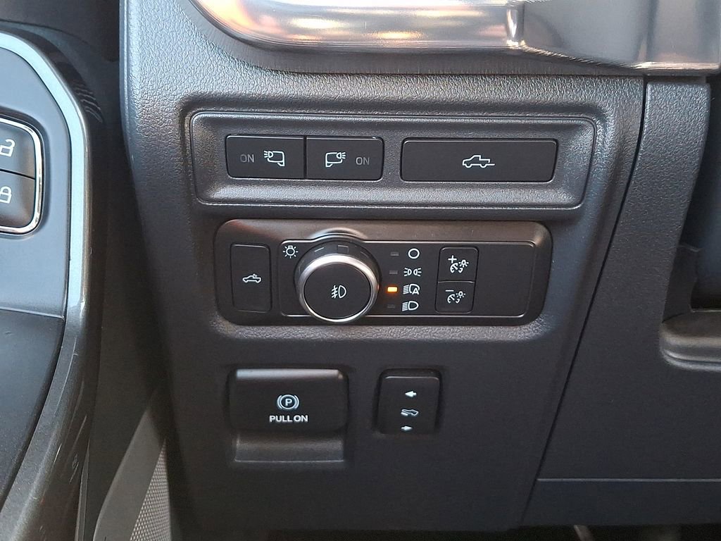 Certified 2021 Ford F150 Lariat w/ Equipment Group 502A High image 23