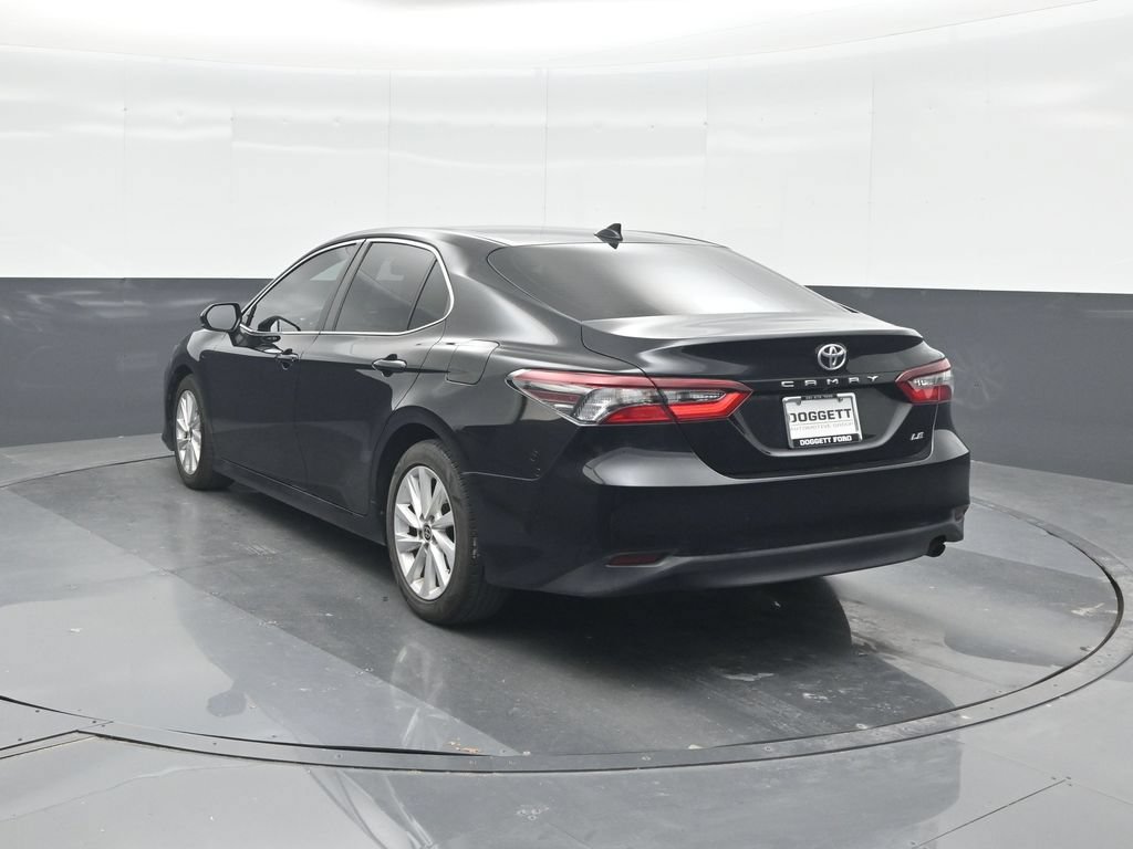 Used 2023 Toyota Camry LE FWD image 21