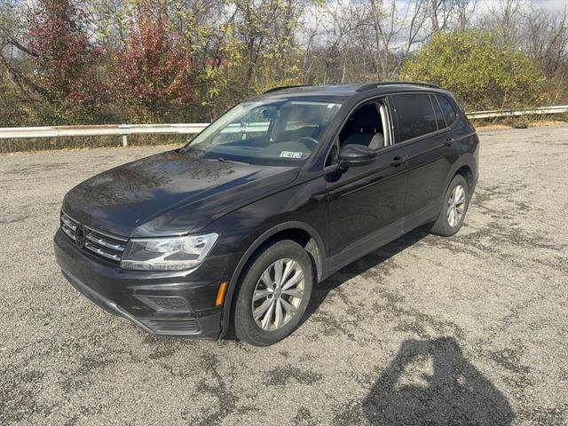 Used 2018 Volkswagen Tiguan S image 2