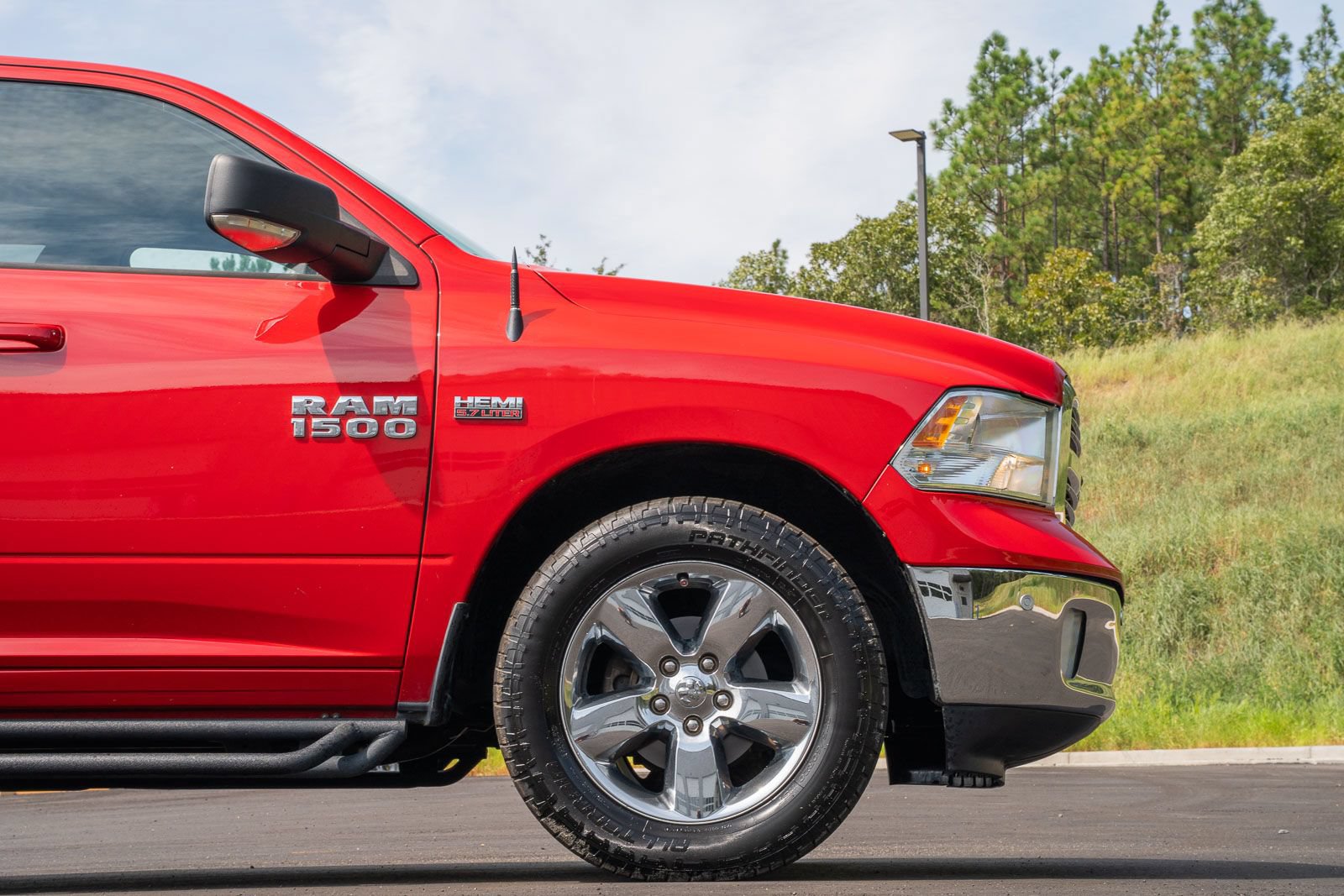 Used 2019 RAM 1500 Big Horn RWD image 9