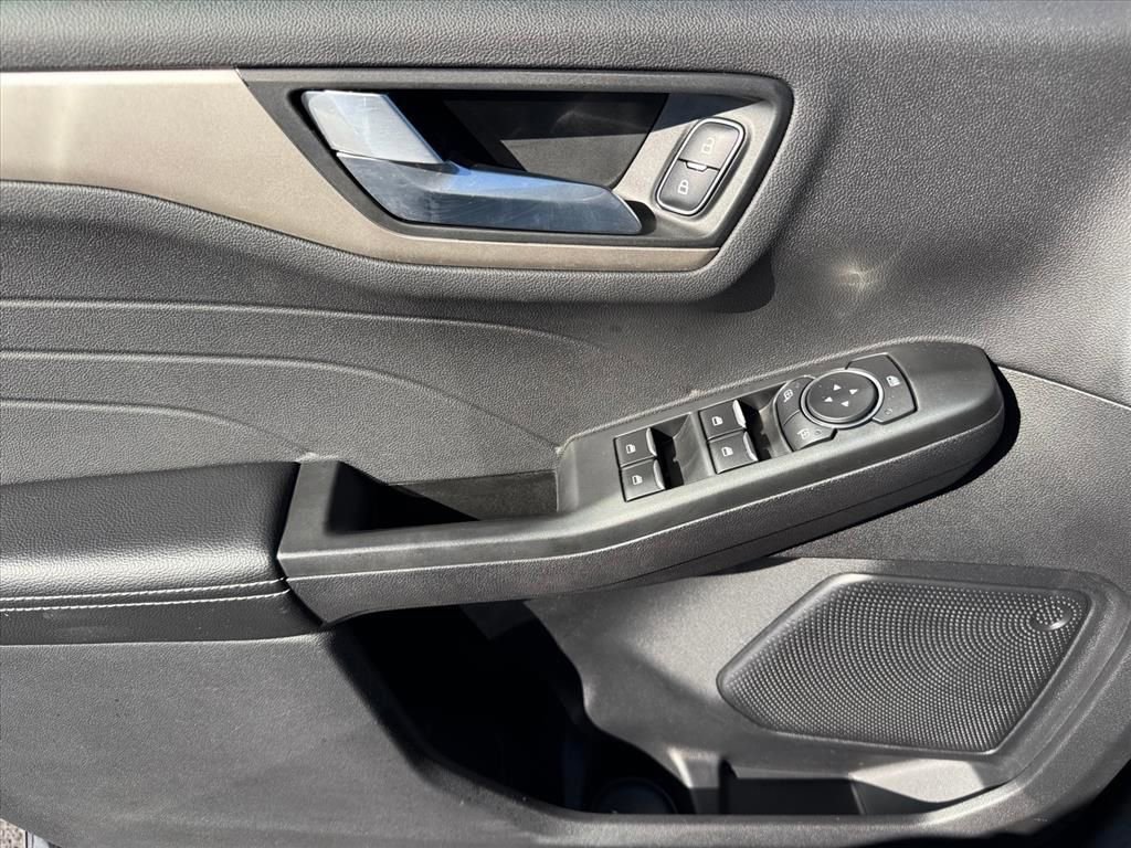 Certified 2022 Ford Escape SEL image 26