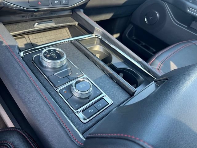 Certified 2023 Ford Expedition Limited AWD/4WD image 16
