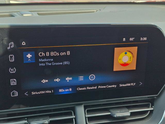 Used 2024 Chevrolet Trax RS FWD image 22