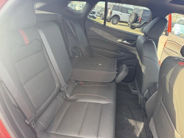 Used 2024 Chevrolet Trax RS w/ Sunroof Package image 33