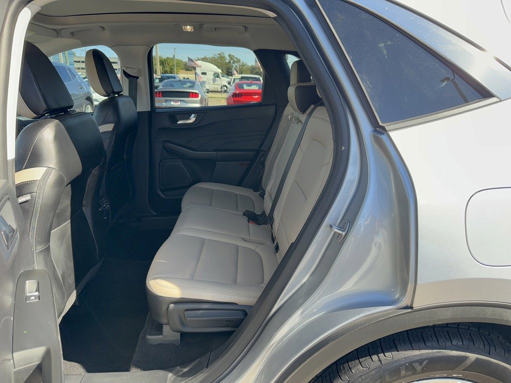 Certified 2022 Ford Escape SEL image 12