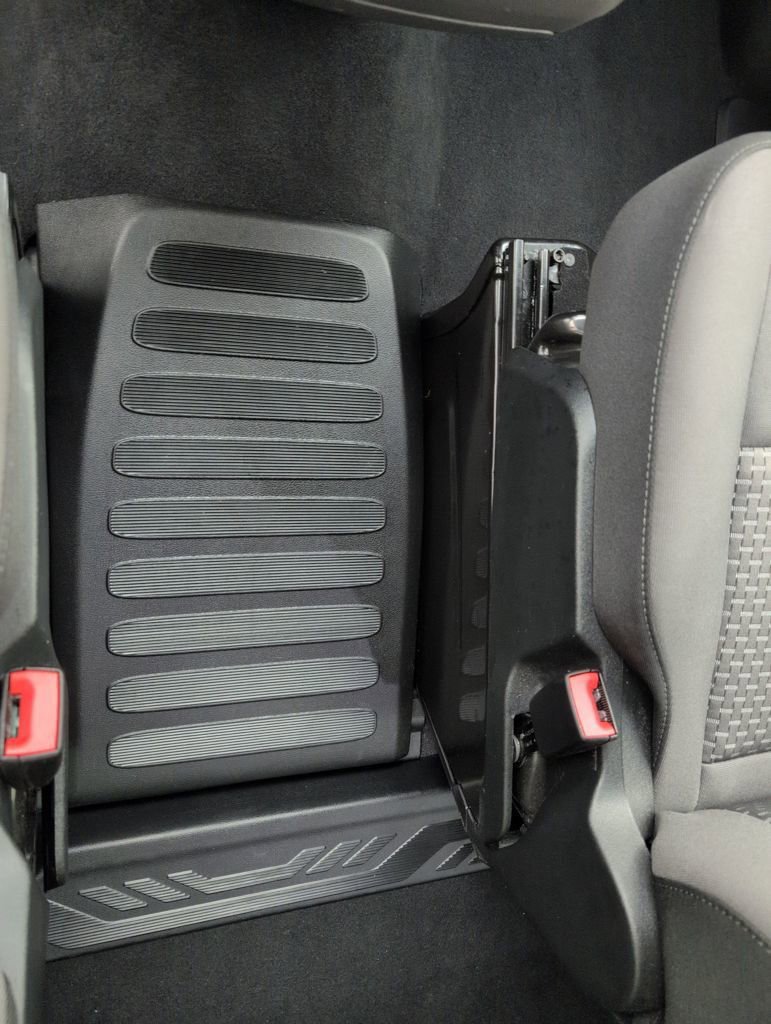 Certified 2025 Ford Transit 350 XLT image 47