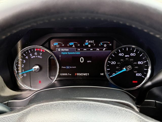 Certified 2019 Ford F250 Lariat w/ Lariat Value Package AWD/4WD image 6