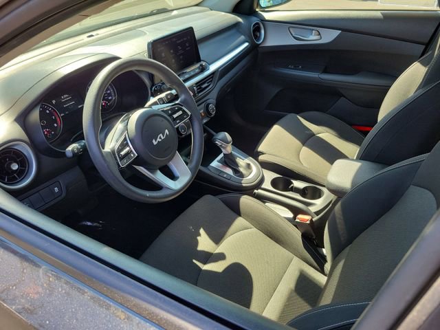 Used 2024 Kia Forte LXS image 8