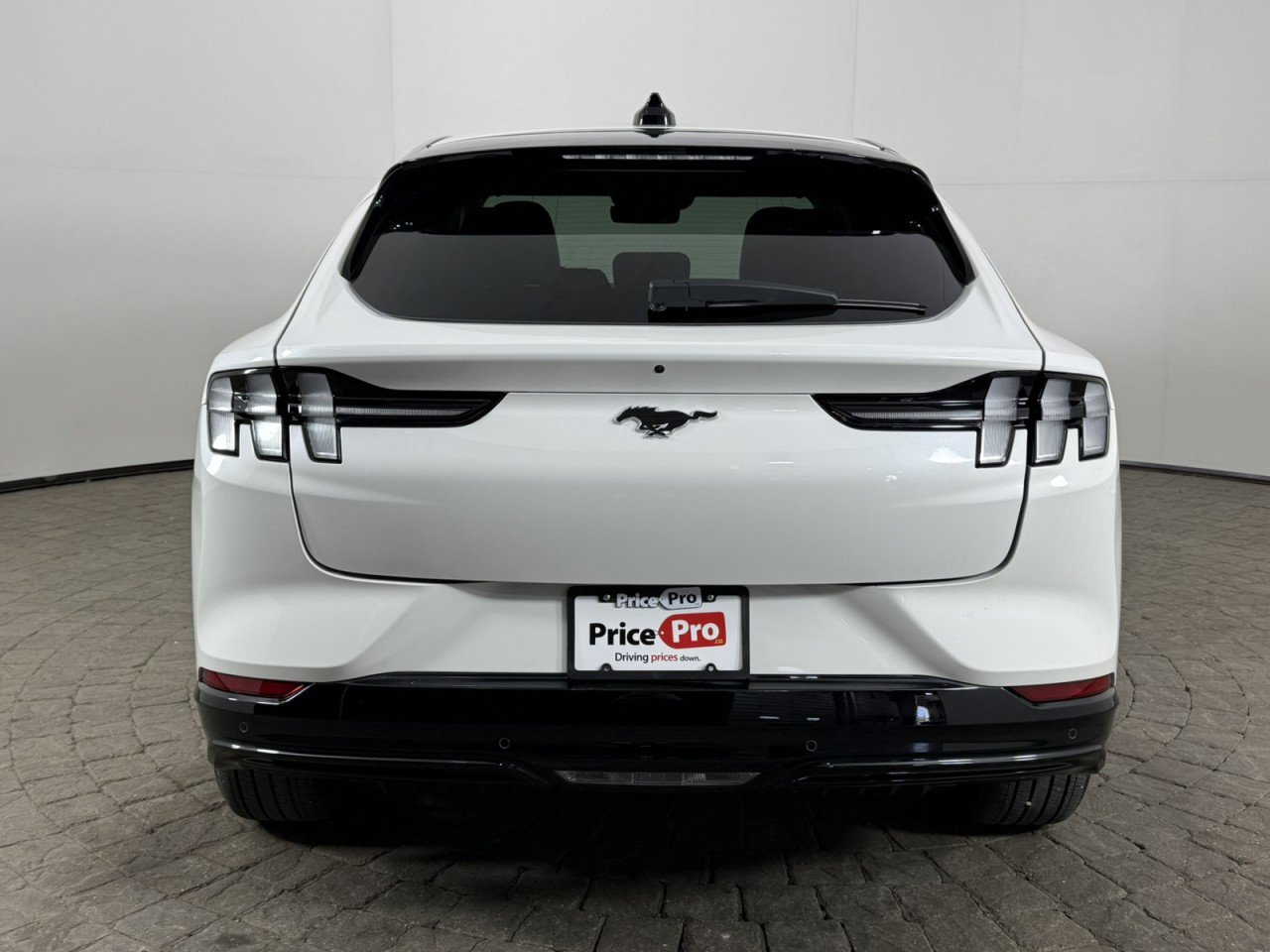 Certified 2025 Ford Mustang Mach-E Premium w/ Sport Appearance Package AWD/4WD image 6