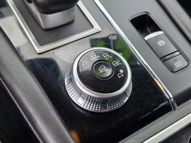 Used 2024 Mitsubishi Outlander SE FWD image 30