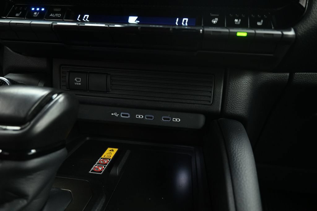 Used 2025 Toyota Land Cruiser w/ Premium Package AWD/4WD image 15