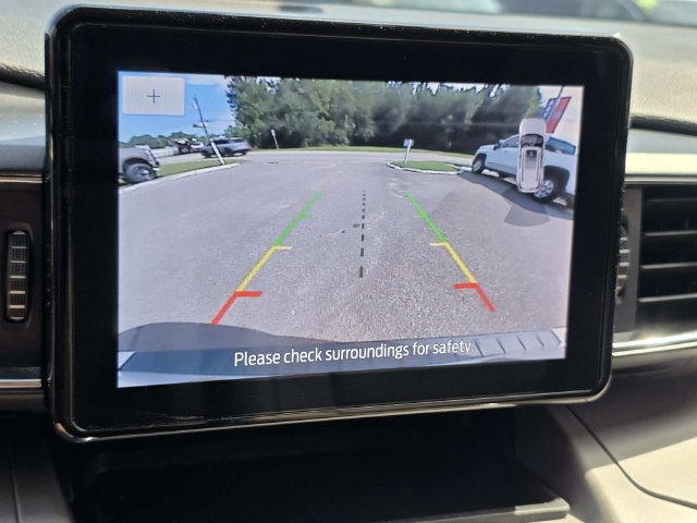 Certified 2023 Ford Explorer XLT w/ Equipment Group 202A RWD image 22