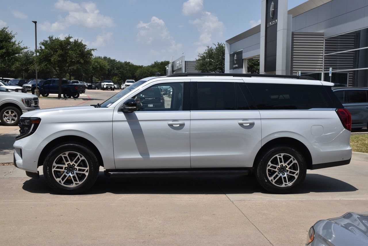 Certified 2025 Ford Expedition Max Active AWD/4WD image 12