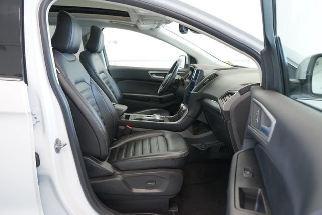 Certified 2022 Ford Edge SEL w/ Convenience Package AWD/4WD image 32