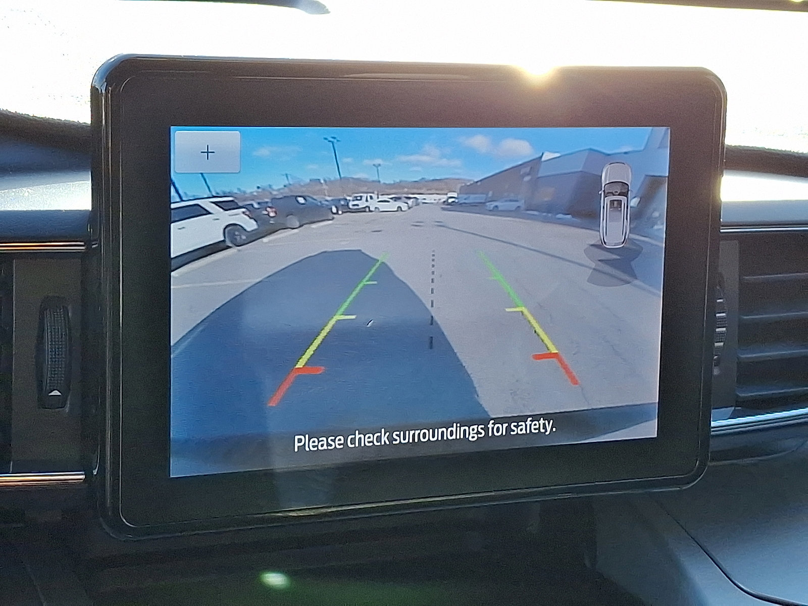 Certified 2022 Ford Explorer XLT w/ Equipment Group 202A image 19