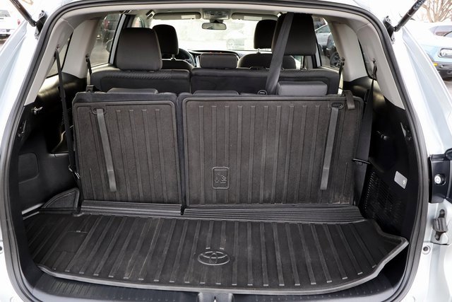 Used 2019 Toyota Highlander LE image 20