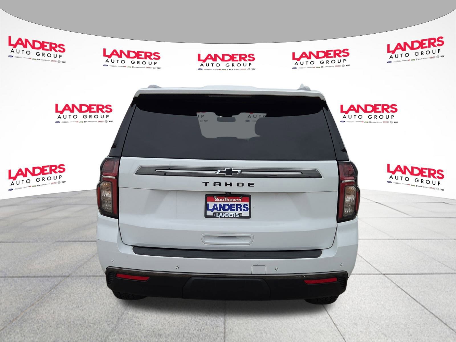 Used 2022 Chevrolet Tahoe Z71 w/ Luxury Package image 4