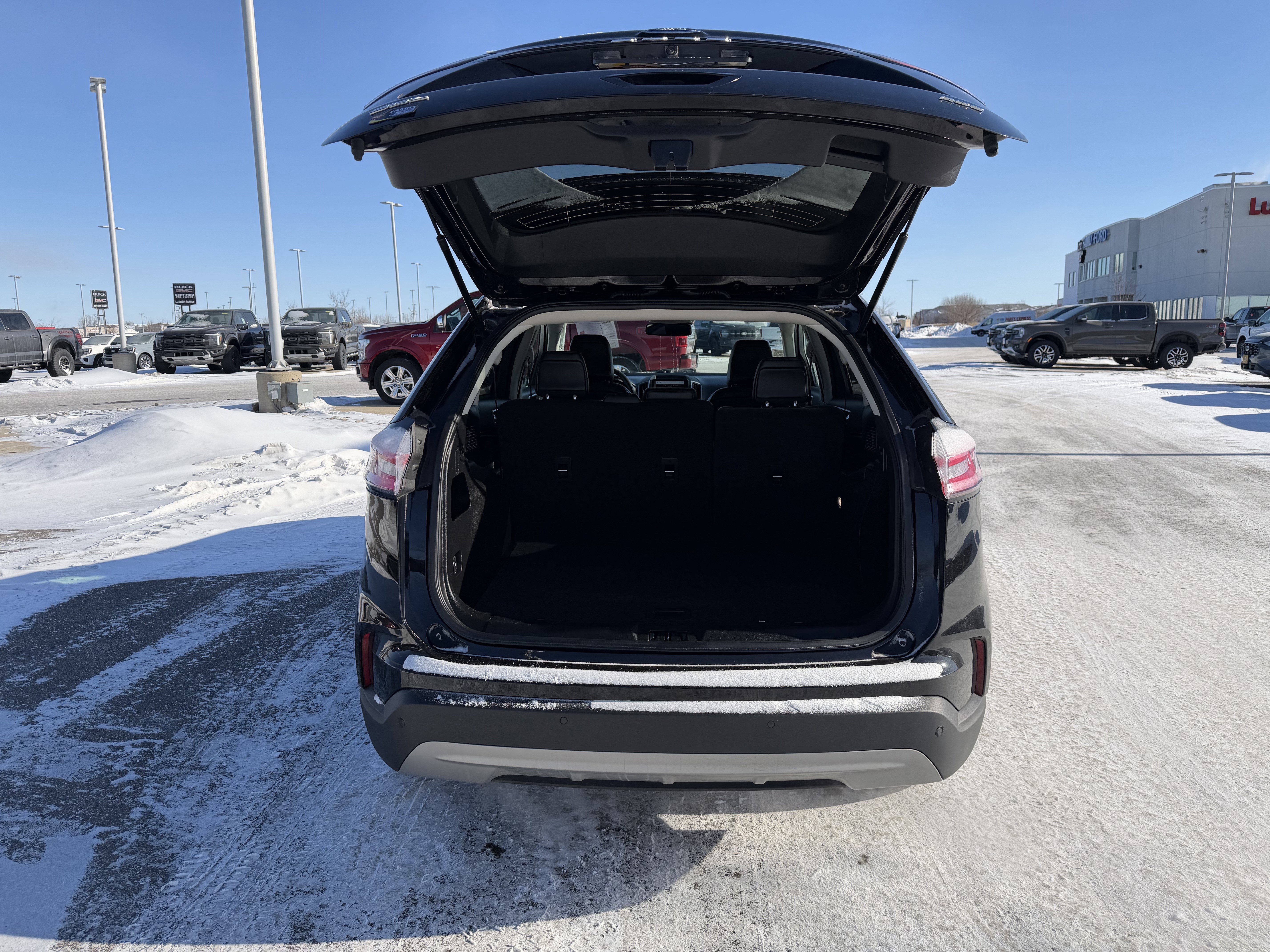 Certified 2024 Ford Edge SEL image 22