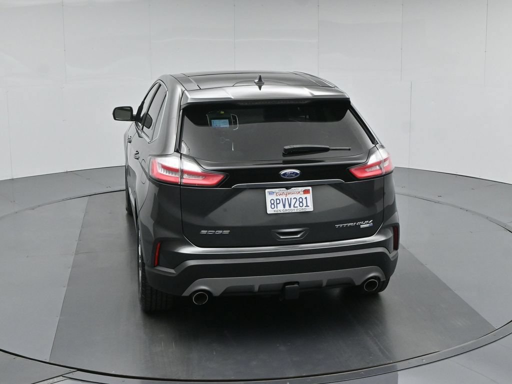Certified 2020 Ford Edge Titanium w/ Equipment Group 301A AWD/4WD image 44