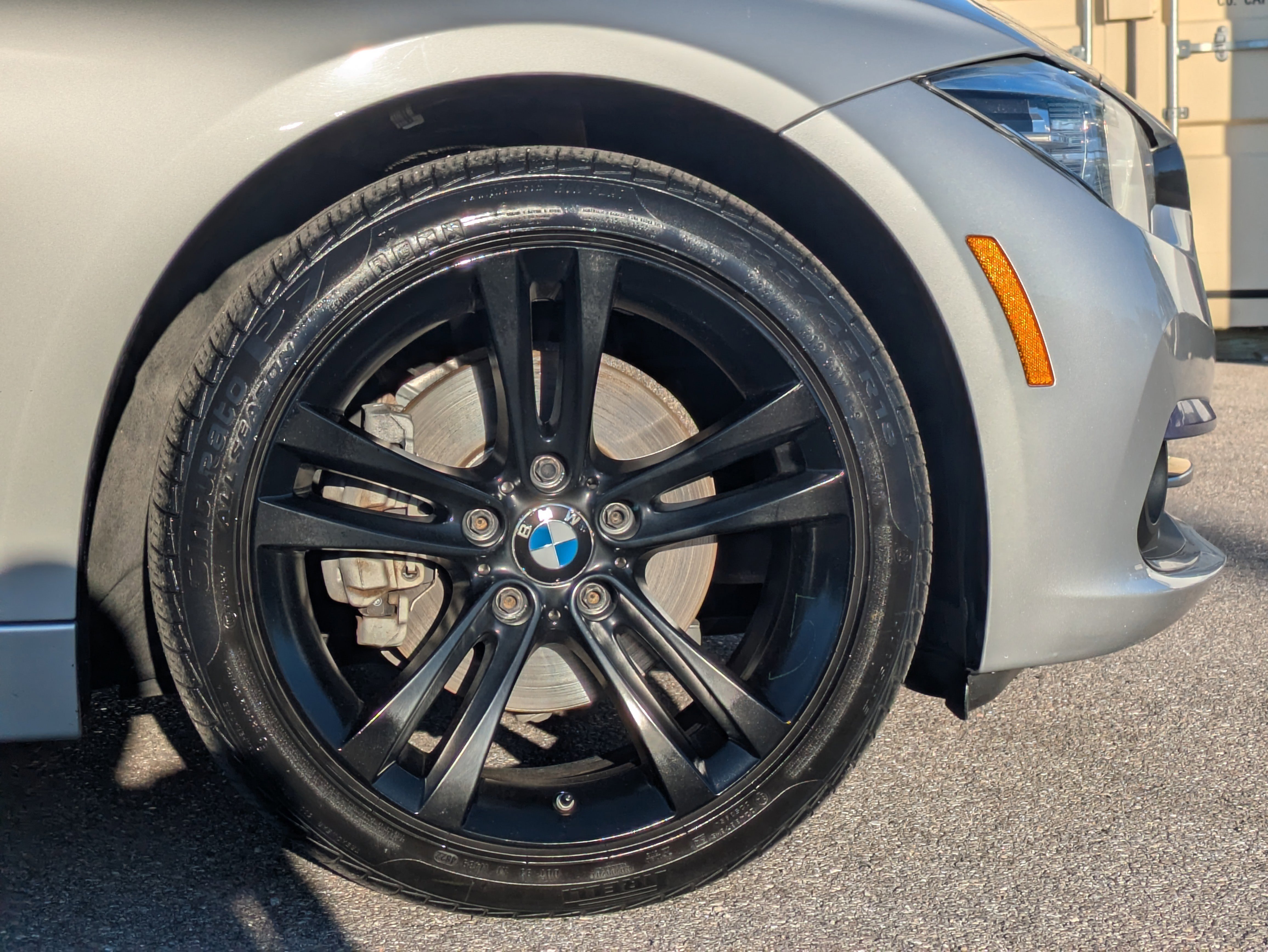 Used 2018 BMW 330i xDrive Sedan image 11