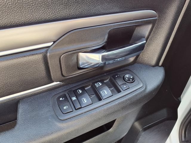Used 2022 RAM 1500 Classic Warlock w/ Electronics Group AWD/4WD image 16