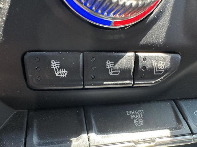 Used 2024 Chevrolet Tahoe Premier w/ Advanced Technology Package image 29