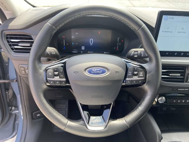 Certified 2025 Ford Escape SE FWD image 20