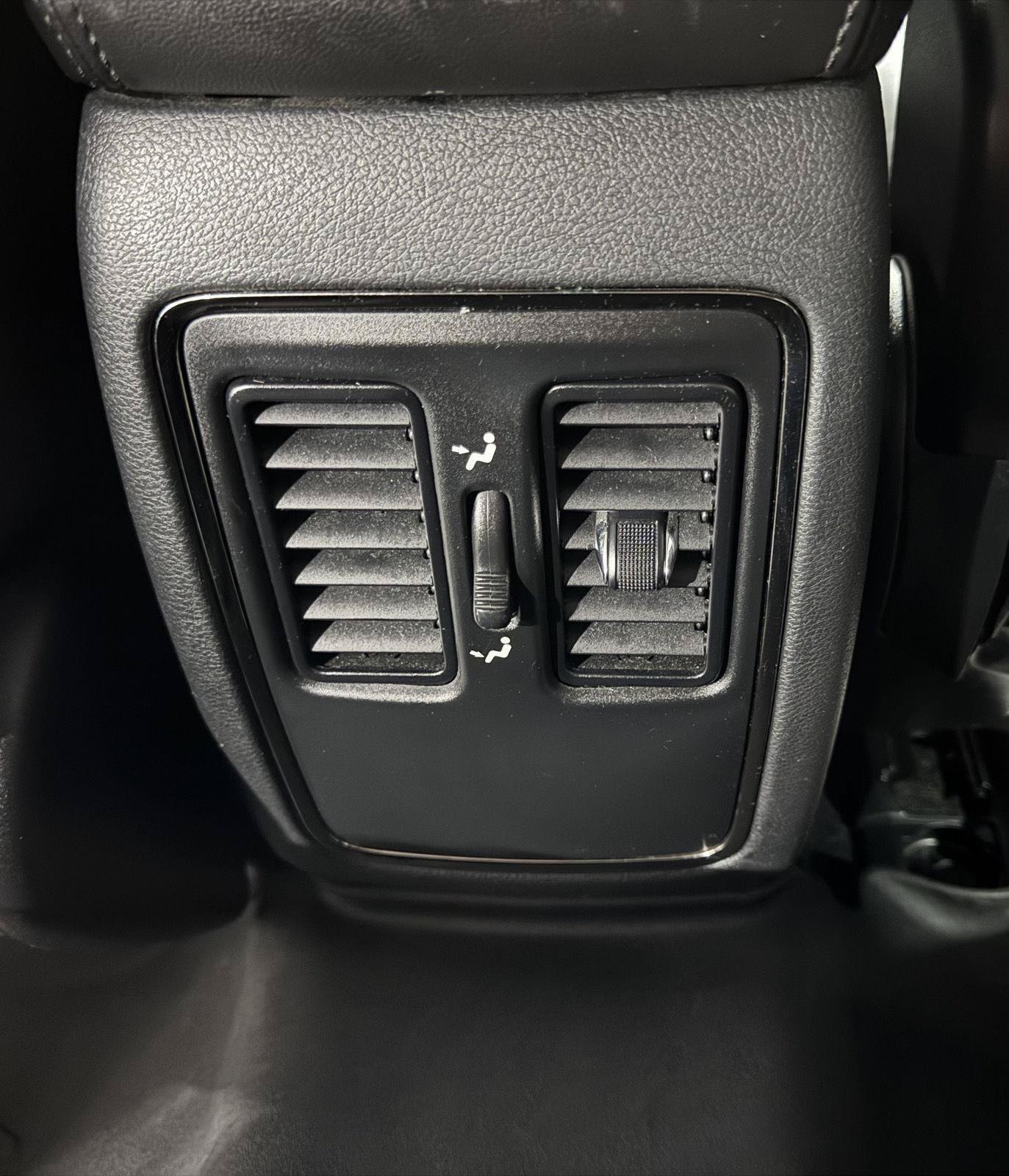 Used 2019 Dodge Durango GT AWD/4WD image 40