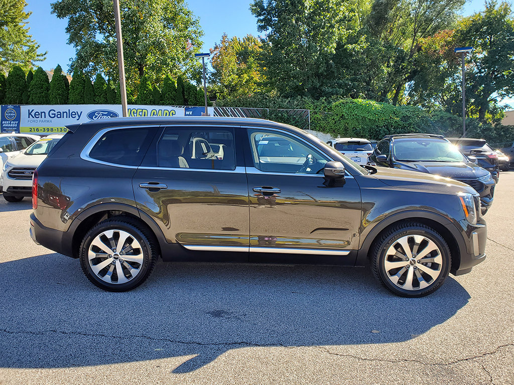 Used 2022 Kia Telluride S AWD/4WD image 4