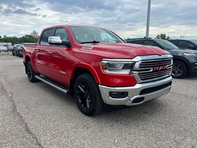 Used 2019 RAM 1500 Laramie AWD/4WD image 3