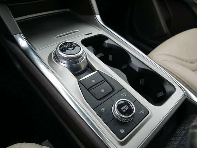 Certified 2022 Ford Explorer Platinum w/ Equipment Group 601A image 30